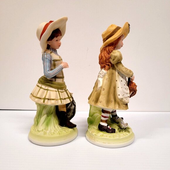 Hollie Hobbie Figurines 1973 Set 2 Vintage World Wide Art Inc Japan HHF-6 HHF-4 - Picture 2 of 10